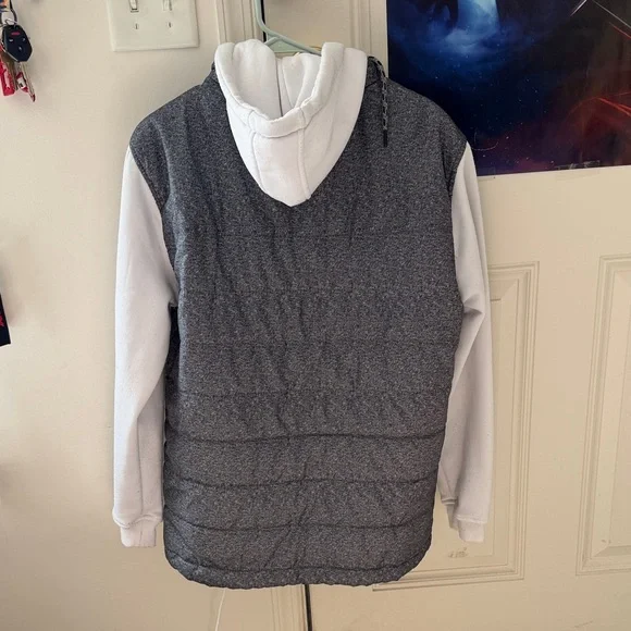 Ecko Unlimited Grey Hooded Puffer Vest with White Sleeves - Picture 3 of 3